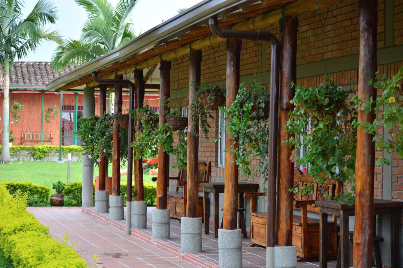 Finca Del Cafe - Casa Typica Santa Rosa de Cabal Exterior photo